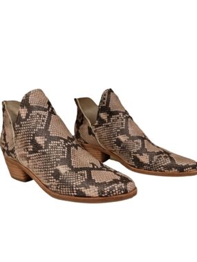 Dolce Vita Sonni Snakeskin Ankle Boot Size 7.5